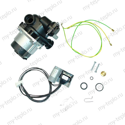 Ariston насос для Ariston Clas 24 FF (65104319)